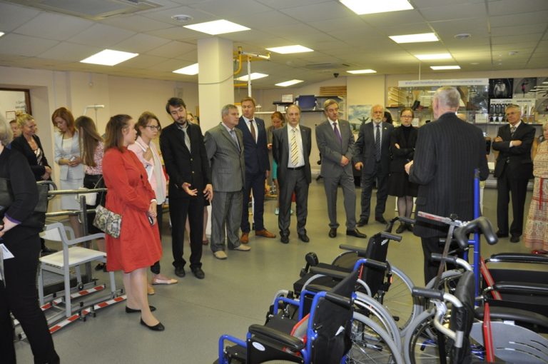 Устранение дискриминации людей с ограниченными возможностями здоровья: опыт России и Норвегии