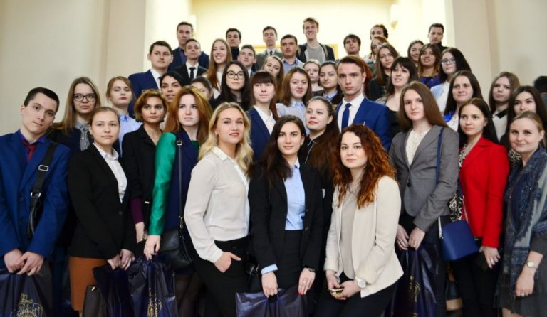 «Право, общество, государство»