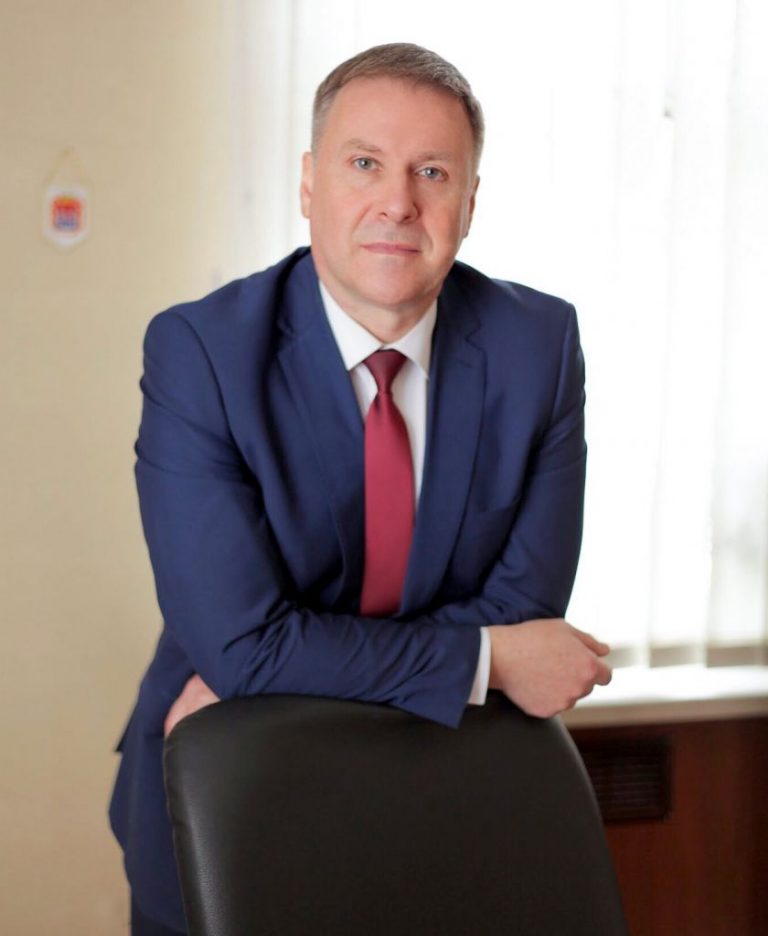 При содействии Калининградского омбудсмена и органов прокуратуры судом вынесено решение в защиту жилищных прав инвалида