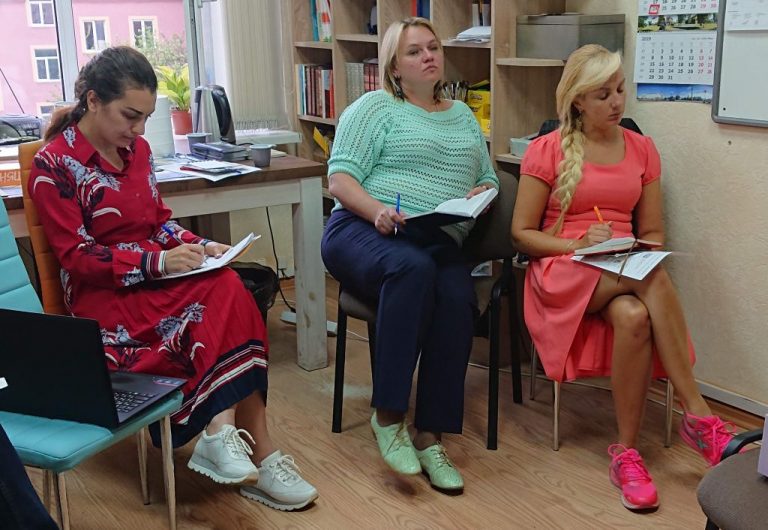         Обсудили проблемы домашнего насилия