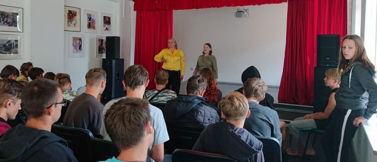 Тренинг по правам ребенка в детском Центре «Наш дом» в Зеленоградске