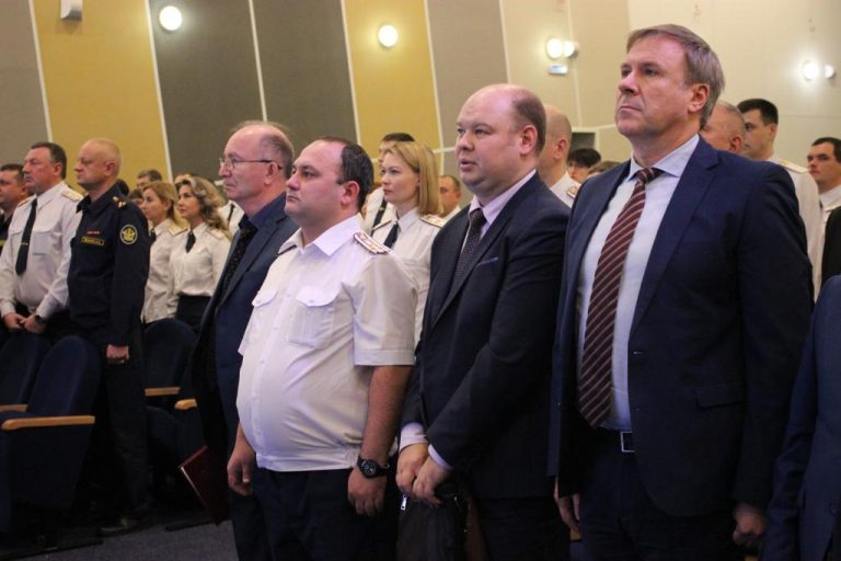 Уполномоченный по правам человека поздравил сотрудников системы УФСИН России с профессиональным праздником