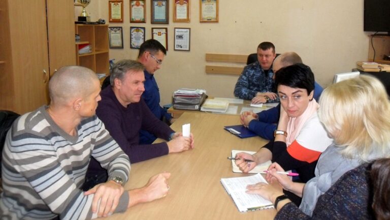 Уполномоченный по правам человека в Калининградской области и представители ОНК посетили исправительную колонию и СИЗО