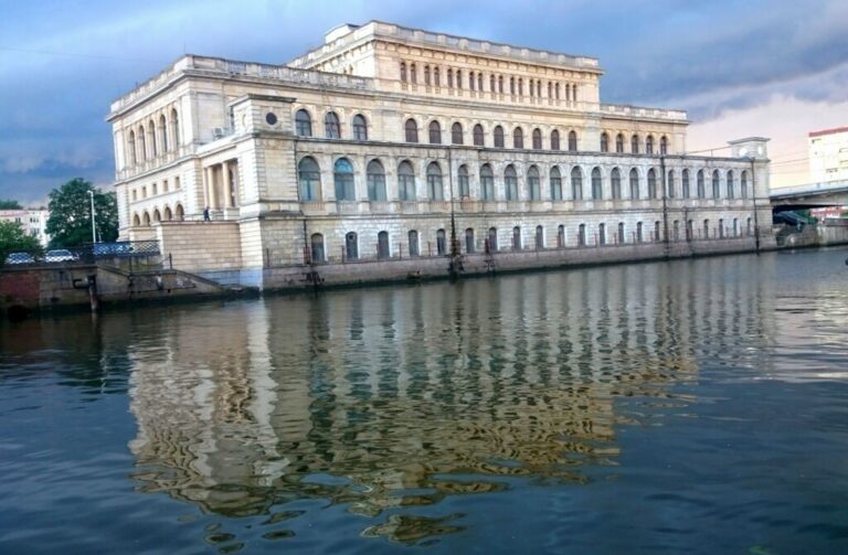 Начались дополнительные выплаты к пособию по безработице