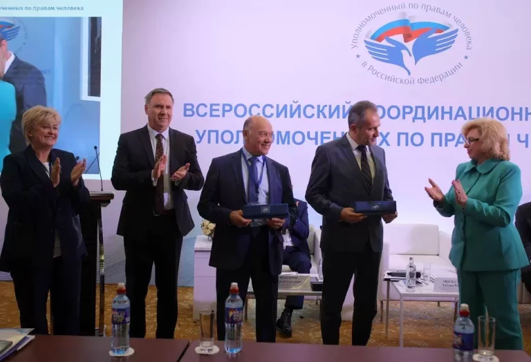 Уполномоченный по правам человека в Калининградской области принял участие  в обсуждении темы взаимодействия омбудсменов со средствами массовой информации