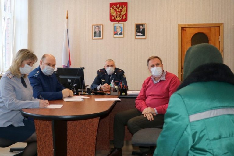 Калининградский омбудсмен накануне Дня прав человека провел прием по личным вопросам в женской исправительной колонии