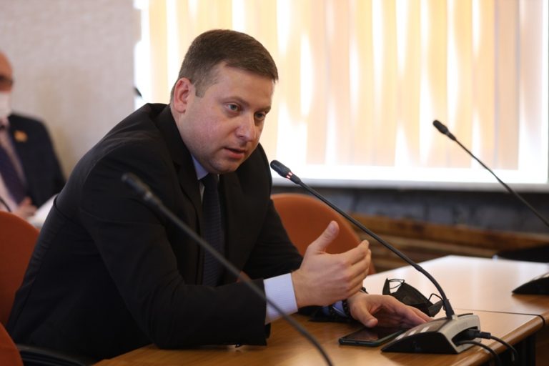 Работа уполномоченного по правам человека очень важна, считает Мишин