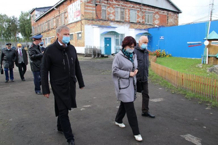 Уполномоченные по правам человека СЗФО продолжили делиться опытом защиты прав и свобод граждан