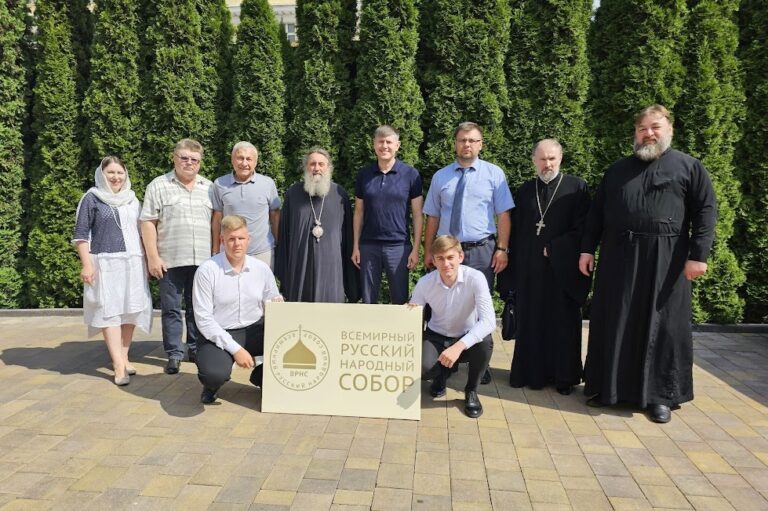 Новое руководство калининградского отделения ВРНС наметило планы духовно-просветительской работы