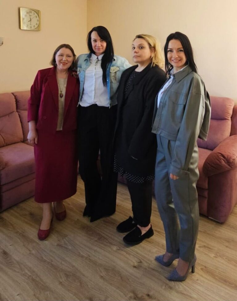 В Калининграде обсудили направления взаимодействия с целью повышения эффективности помощи женщинам, пострадавшим от семейного насилия