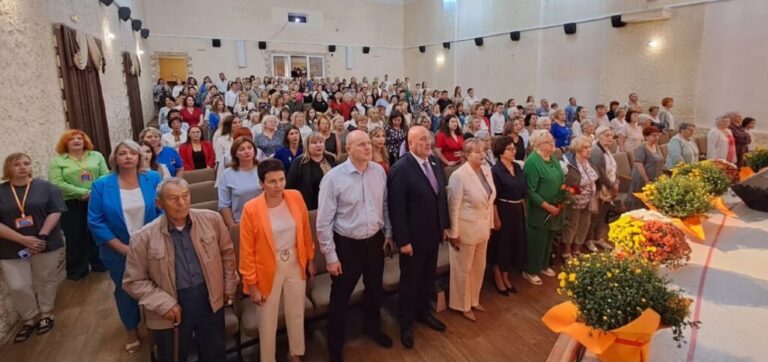 В Балтийске прошла конференция «Воспитание патриотичной и социально ответственной личности» в рамках Августовского педагогического форума