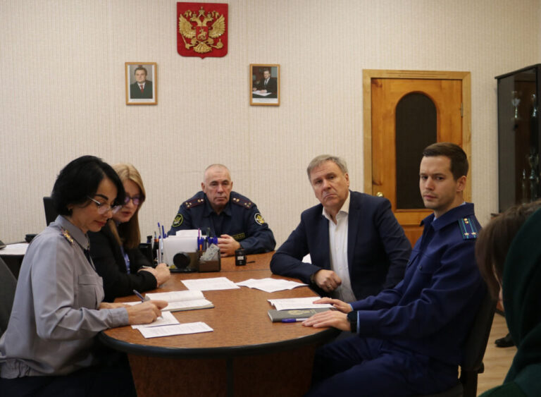 Уполномоченный по правам человека провел приемы граждан в учреждениях УФСИН России по Калининградской области