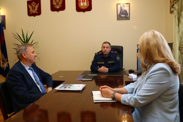 Состоялась рабочая встреча Уполномоченного по правам человека в Калининградской области с начальником УФСИН России по Калининградской области