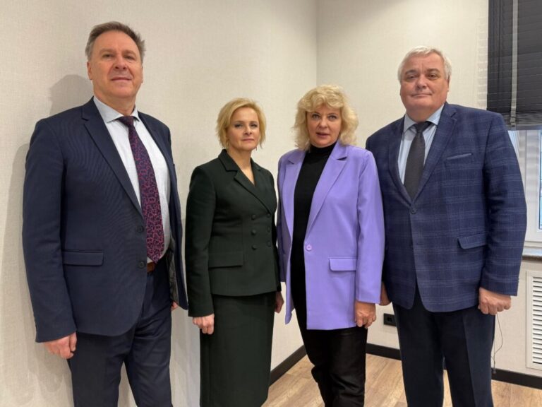 Состоялась рабочая встреча с министром социальной политики Калининградской области по вопросам защиты прав граждан