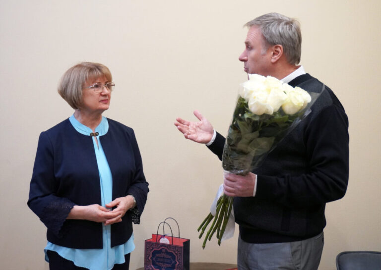 Поздравление с юбилеем основателя региональной правозащиты в аппарате Уполномоченного по правам человека в Калининградской области