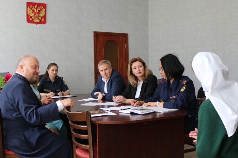 Владимир Никитин провел личный прием в учреждениях УФСИН России по Калининградской области, приуроченный к Международному дню защиты детей